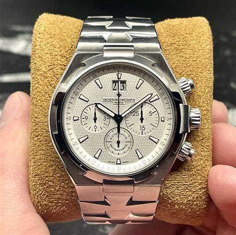 Vacheron Constantin Overseas 49150/B01A.